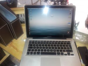 Apple Macbook Support